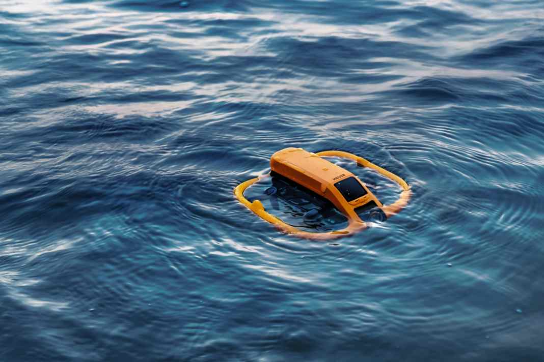 HoverAir Aqua è un drone impermeabile con telecamera.