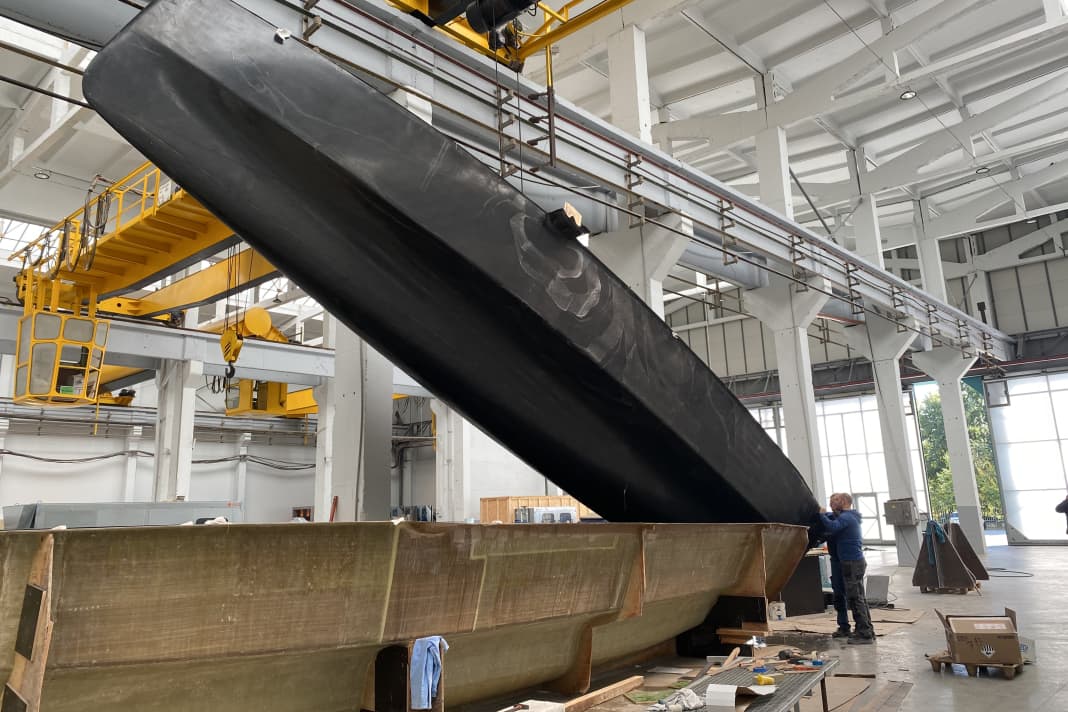 Grand jour : le fuselage central est démoulé