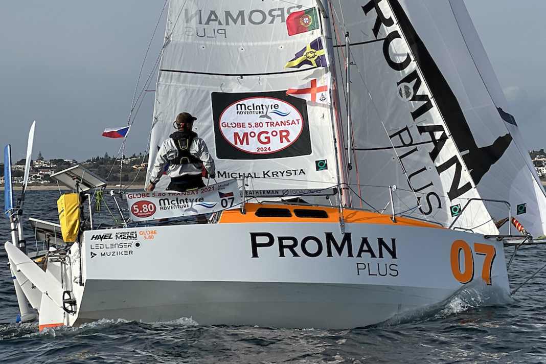 Im Sperrholz-Knickspant um die Welt: Diese One-Design-Yachten gehen beim Mini Globe Race an den Start