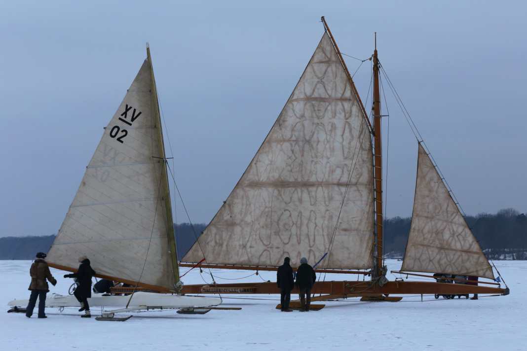 Mit seinen 65 Quadratmetern hat die "Papagena" deutlich mehr Segelfläche als andere Eissegler.