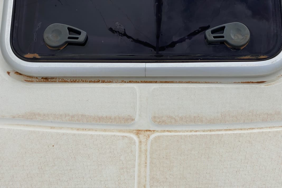 A previously clean deck after three hours of "blood rain" on the Adriatic Sea