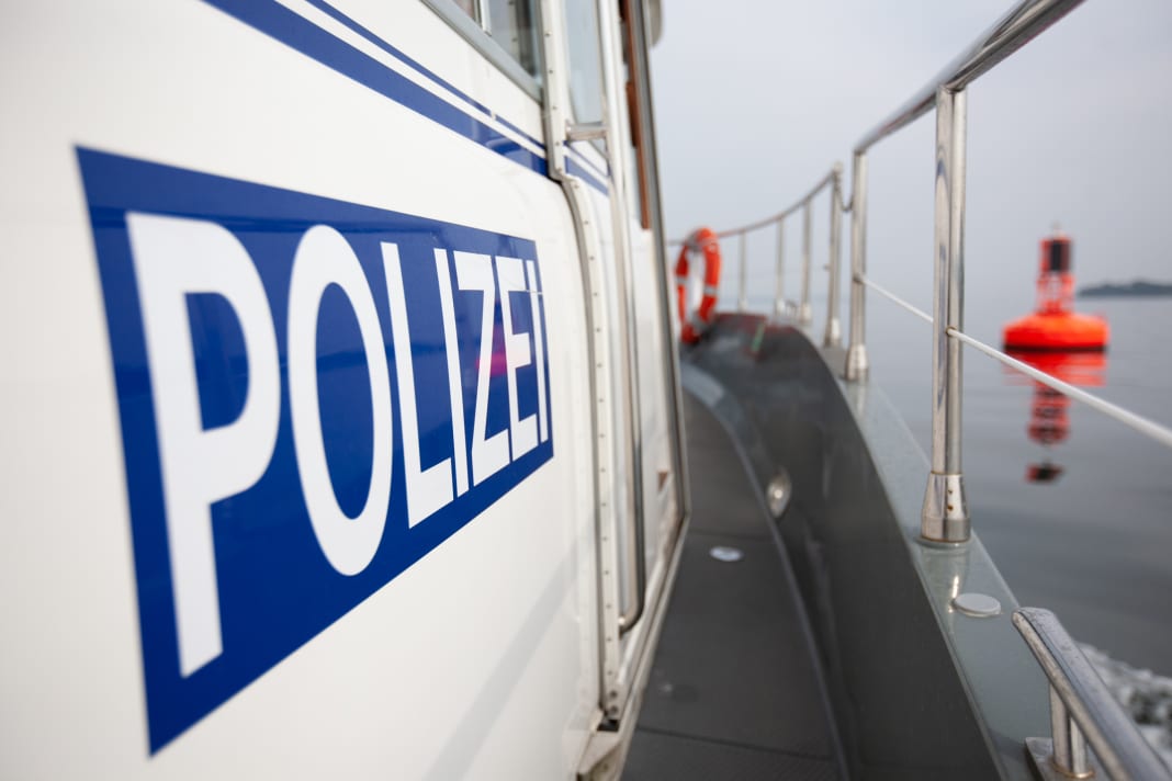 Kommen die Ordnungshüter längsseits, muss das noch nicht Unbill bedeuten