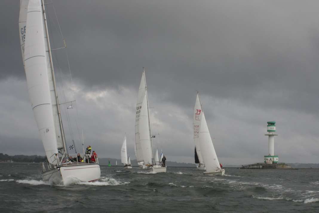 Past the Kiel lighthouse: the 24-hour sailing event traditionally takes place from the Bay of Kiel