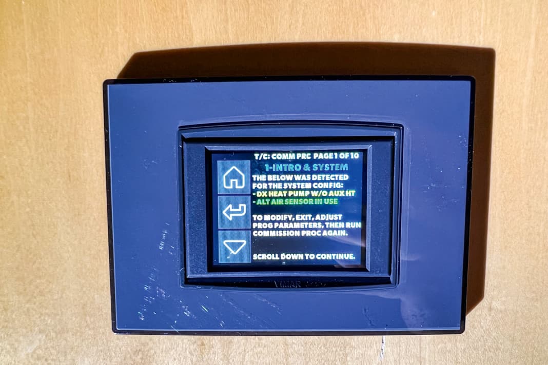 24 Test di tutti i componenti: Alla prima accensione, l'apparecchio esegue alcuni autotest e controlla che tutti i moduli siano installati e pronti per il funzionamento. Al termine dei test, l'apparecchio passa in modalità operativa e avvia il raffreddamento.