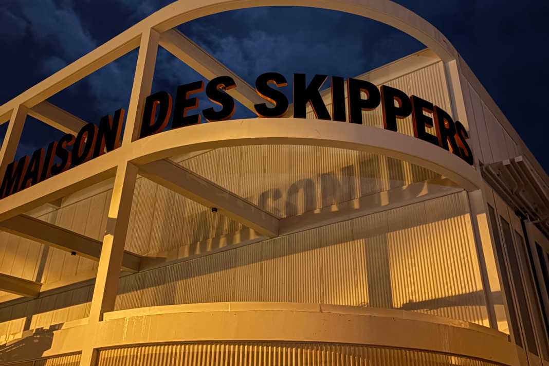La nuova "Maison des Skippers" è destinata a servire i protagonisti della vela d'altura in vari modi.