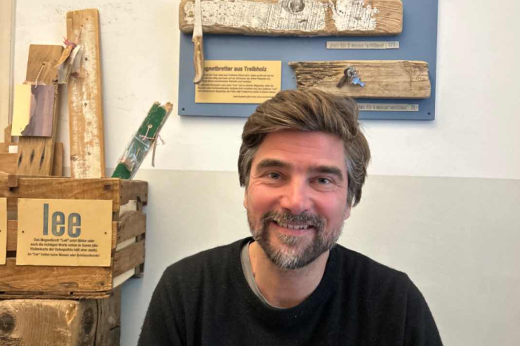 Boris Herrmann s'entretient avec YACHT au Café Tide d'Ottensen.