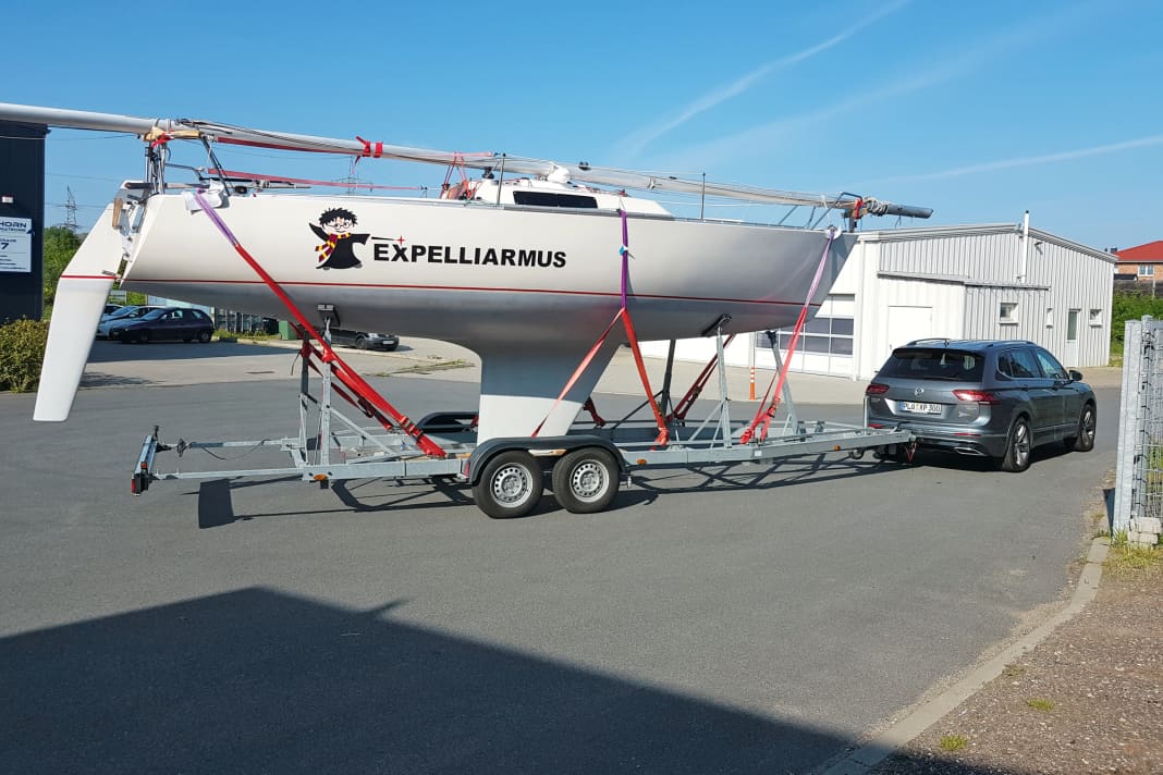 Sporty small cruiser with a large fan base