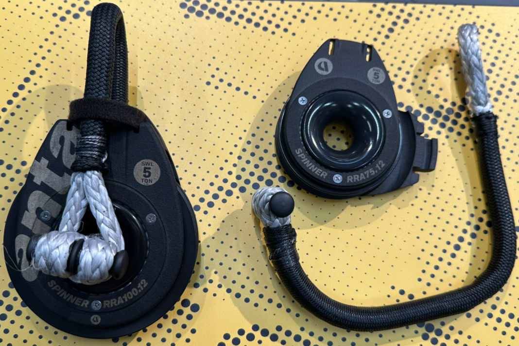 L'ogiva Antal si muove su un anello di Dyneema e si dice che abbia un carico di lavoro fino a cinque tonnellate.