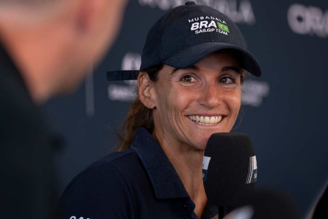 Martine Grael écrit l'histoire de SailGP en tant que première femme barreur.