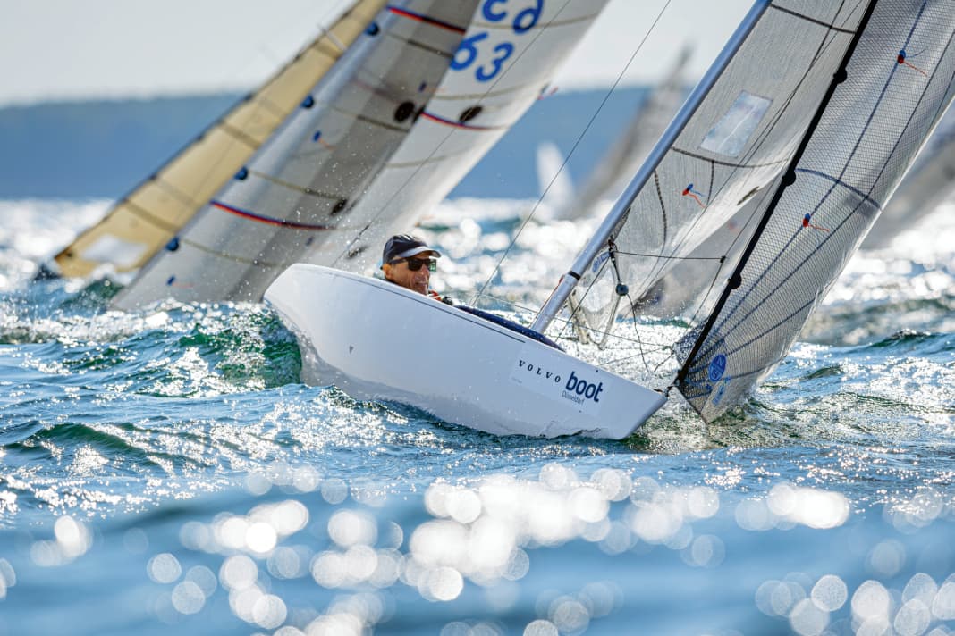 2.4mR: Die Kleinste in der Familie der Meterklasse-Yachten. Das Kielboot steht jedem offen, war zudem von 2000 bis 2016 paralympisch