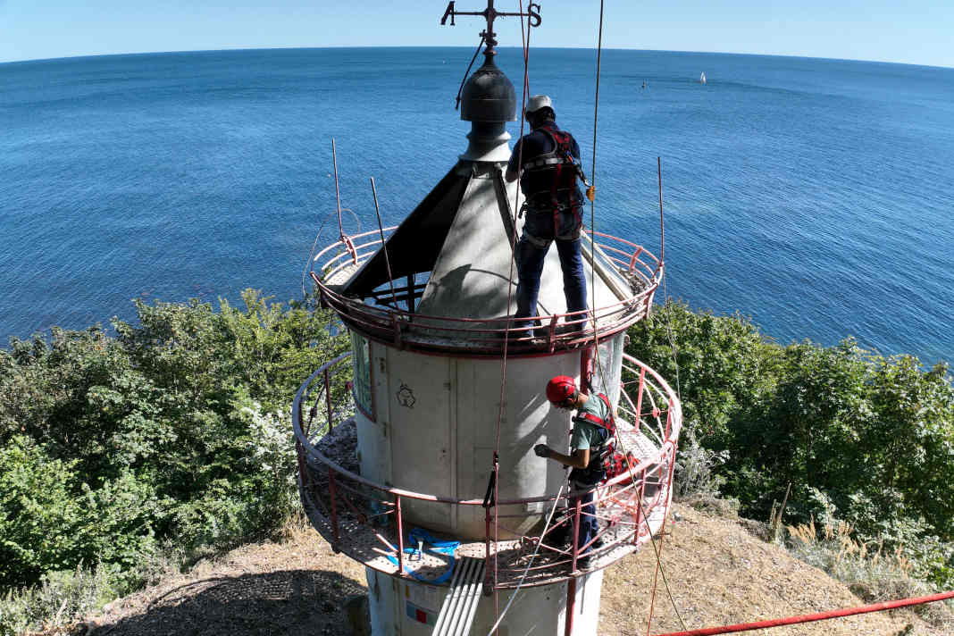 Dismantling of the "Kollicker Ort" lighthouse on Rügen