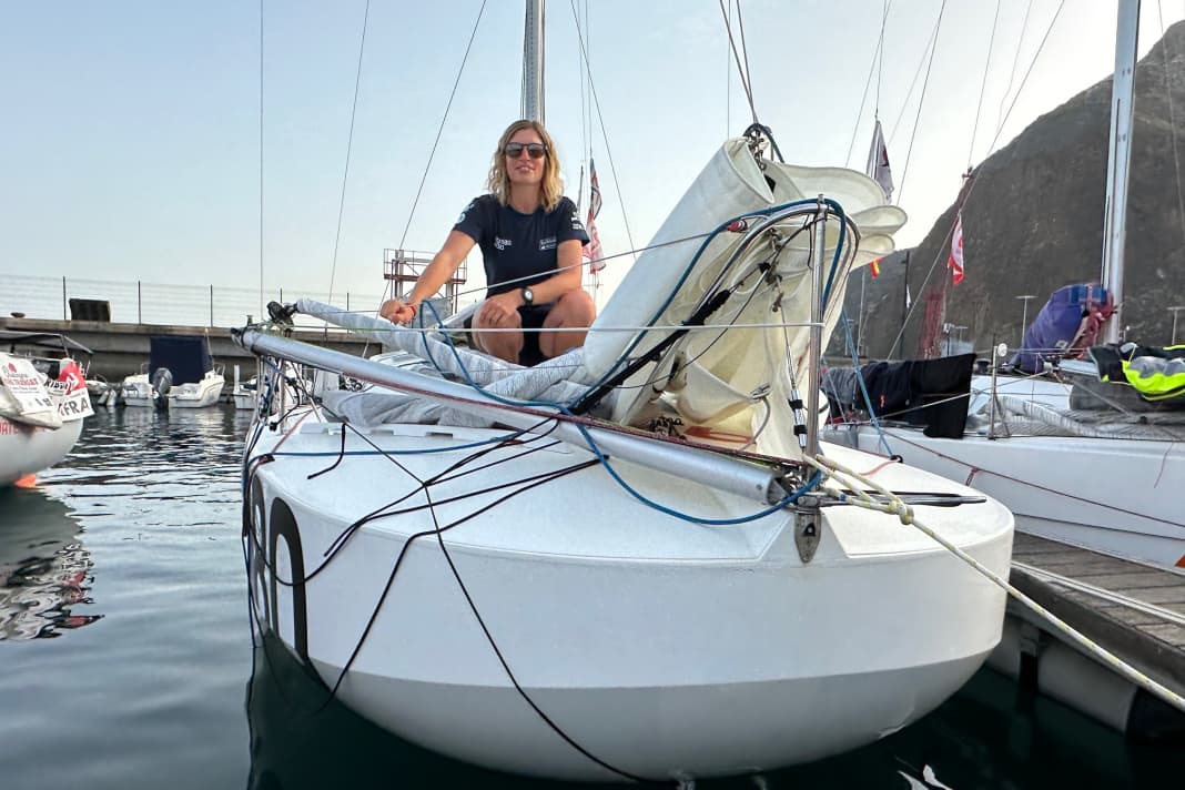 Pas question de se laisser abattre : Lisa Berger, première skipper autrichienne en mini-transat