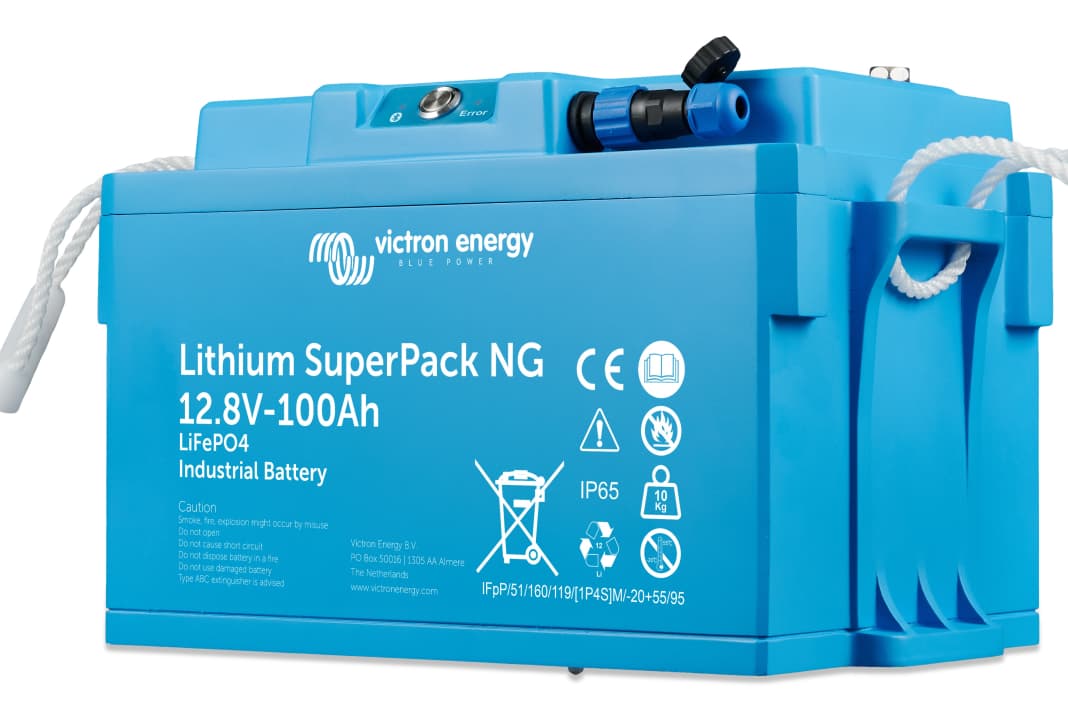 Il Lithium Superpack NG di Victron non richiede un BMS esterno e può essere configurato e monitorato tramite l'app Victron Connect.