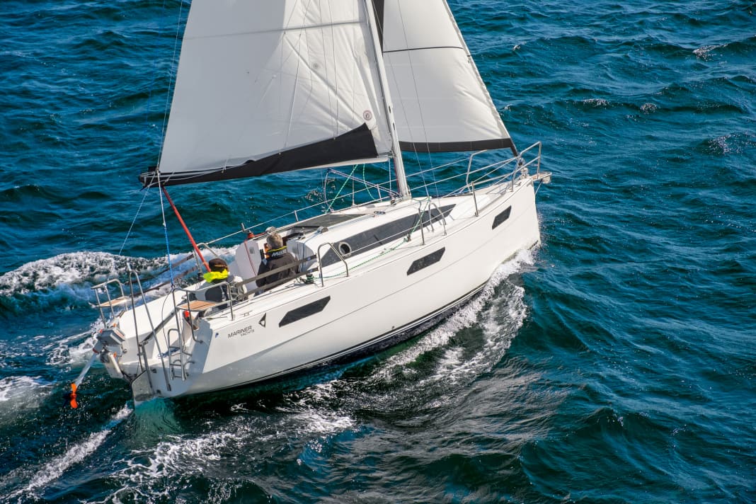 Travelling in the Neustadt Bay in a strong breeze: The Mariner did well despite marginal conditions