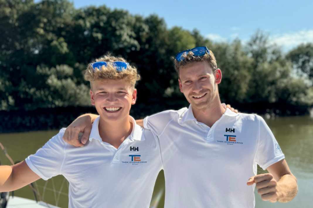 Power-Duo an Land und auf dem Wasser: Lennart Burke (r.) und Melwin Fink.