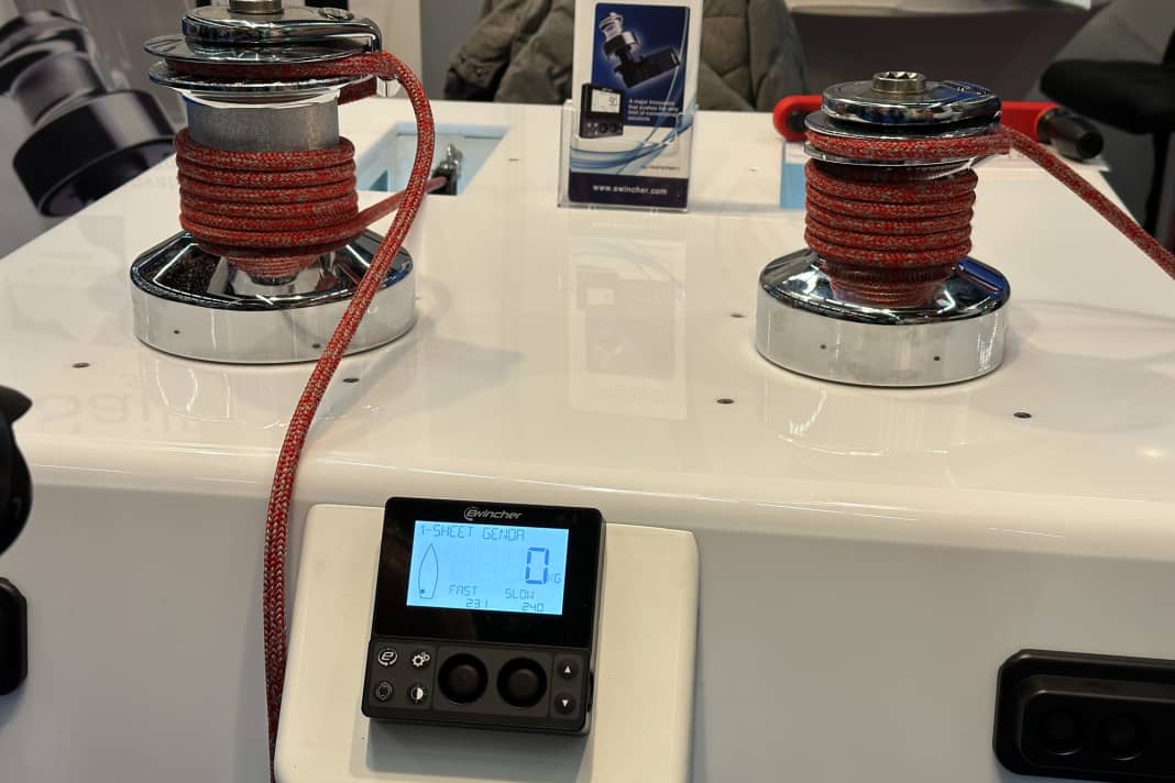 Up to six electric winches can be managed and controlled via the control display