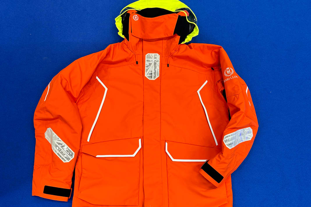 Elite Ölzeugjacke von Henri Lloyd auf der Mets 2023