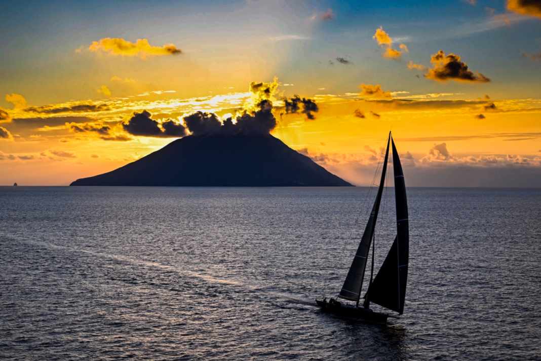Die Rekordjägerin "Black Jack 100" im Rolex Middle Sea Race.