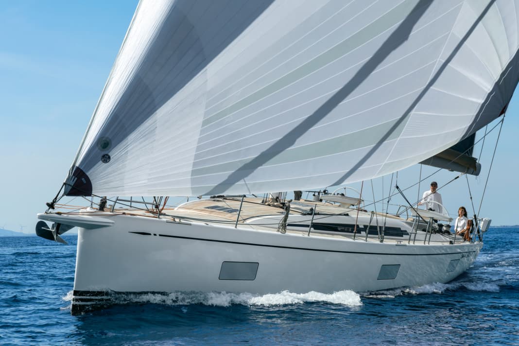 Le linee chiare e moderne di Germán Frers sono piacevoli alla vista. Come tutti gli Swan, il 55 è una nave dalla bellezza entusiasmante.