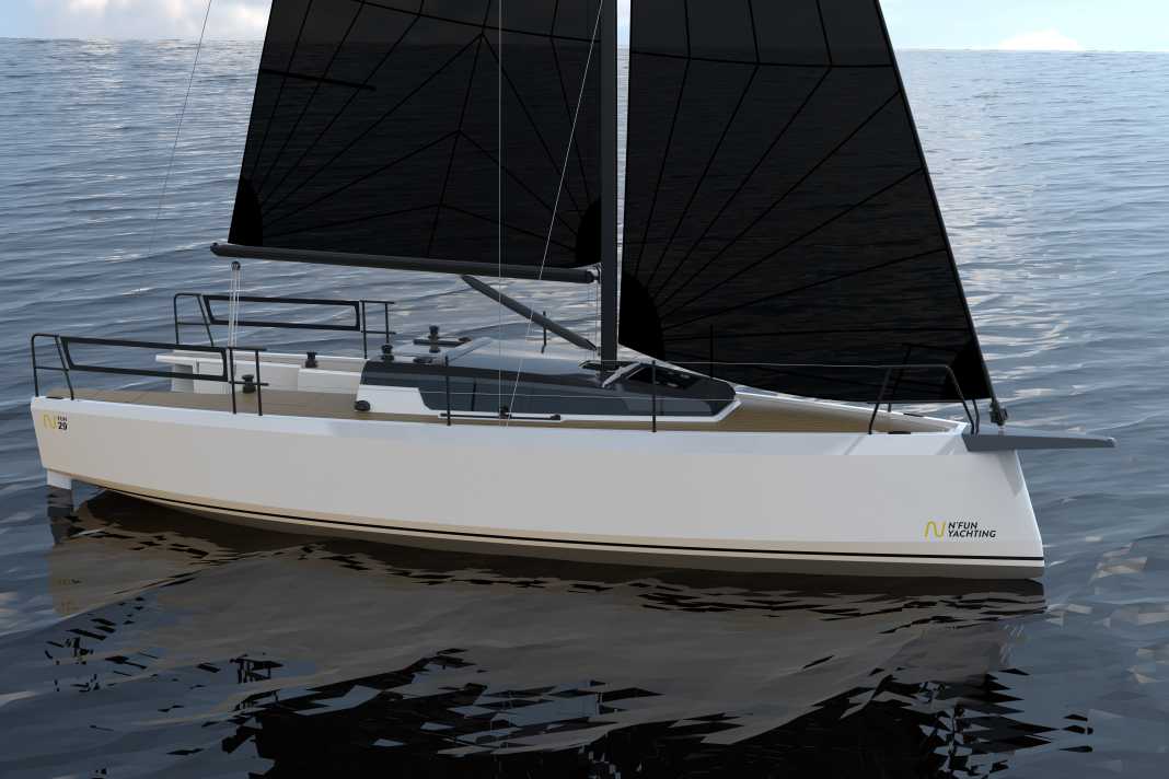 Pretty thing. The hard hull skirt and the negative stem give it a very sporty look overall.