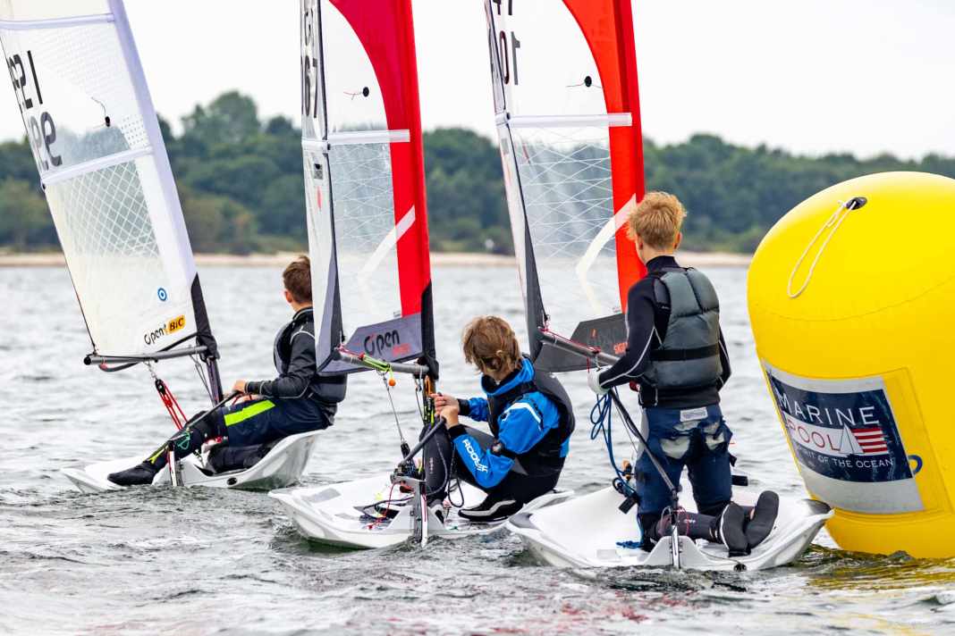The open skiff sailors made a committed start to their German Nationals.