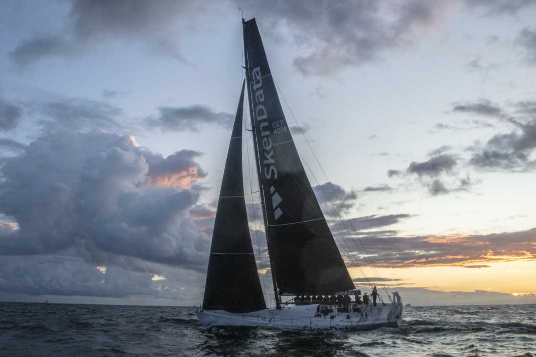 The "Illbruck" arrived in Warnemünde in the fading evening light.