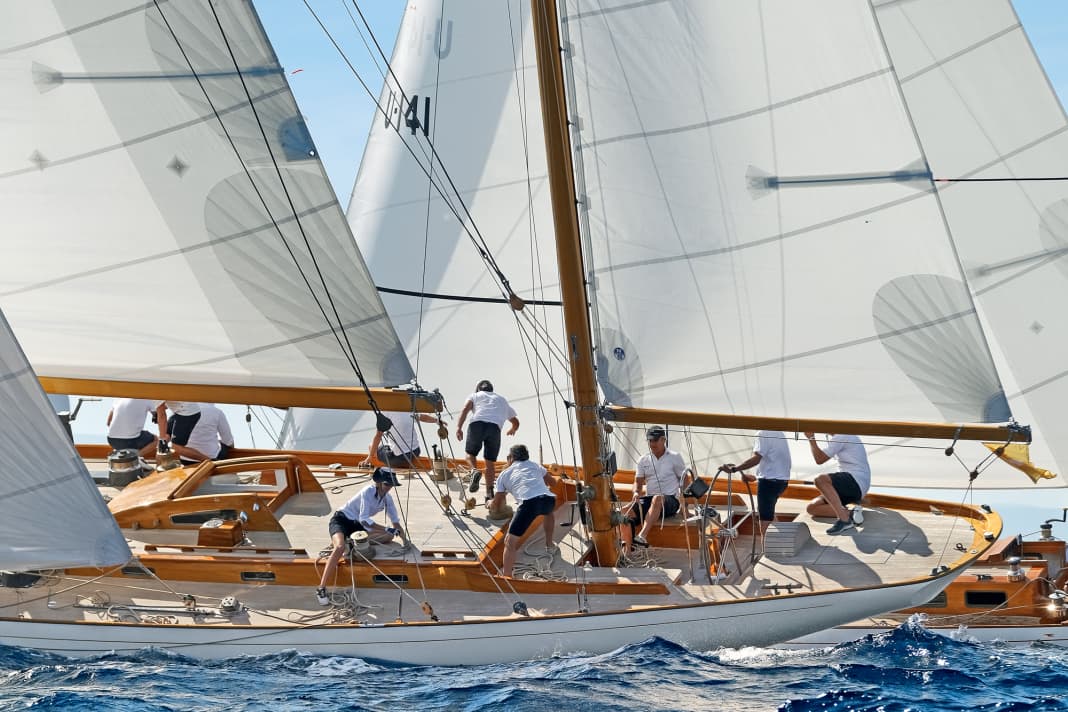 The "Recluta", built by Germán Frers according to his father's plans, has been sailing the Mediterranean circus since the 2022 season