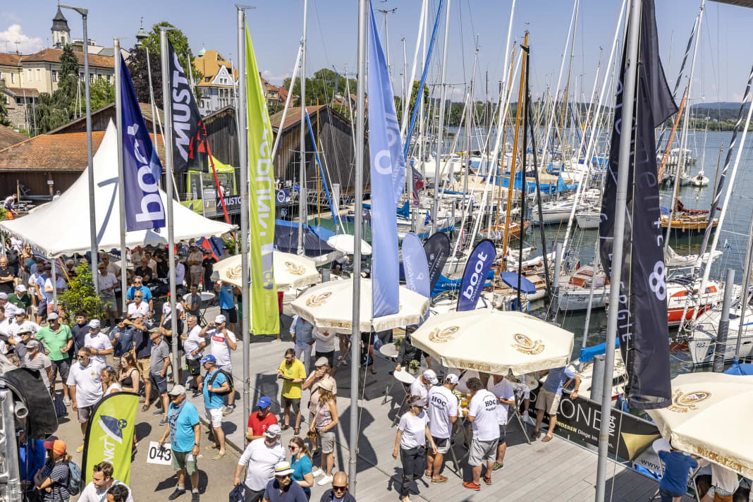 Une véritable attraction pour les visiteurs : La 72e édition du Rund Um a attiré des milliers d'amateurs de voile sur le lac de Constance
