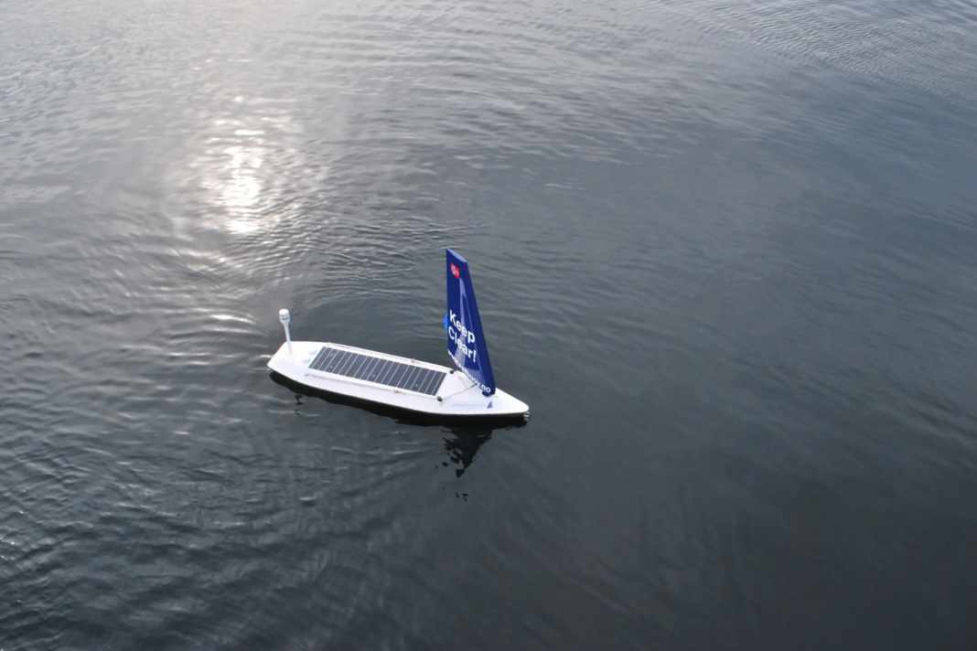 Well, what's that? A sailing research drone is travelling on the Baltic Sea