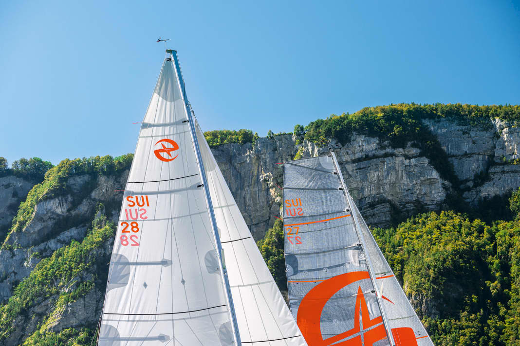 A gauche un Pinhead, à droite un Squarehead sur un Saphire 27