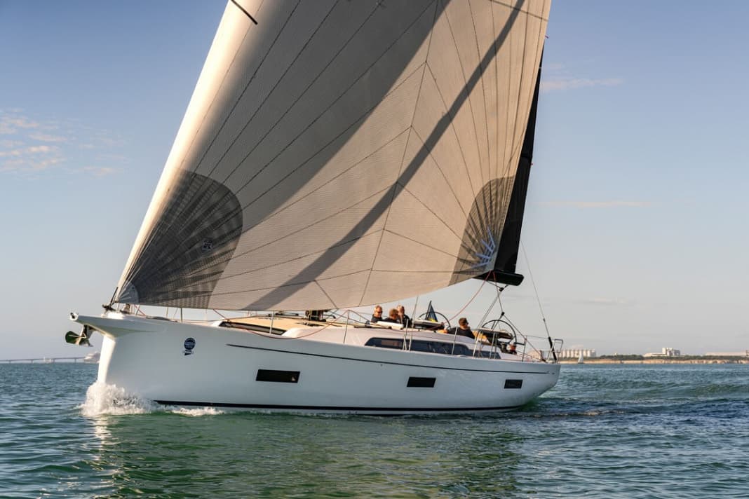 Einfach nur schön. Die Formensprache ist bescheiden, wenig auffällig, aber gleichermaßen auch sehr elegant und stimmig