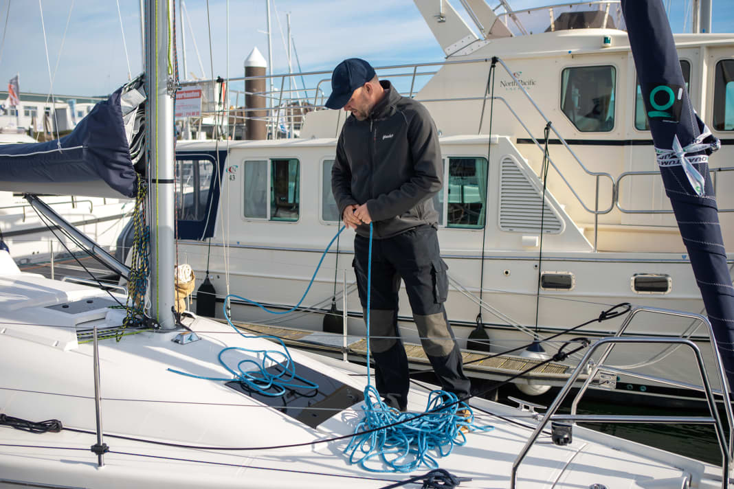 Before shooting a line, always clear it up once in full length and run it through your hand. This will reveal any wiggles or knots