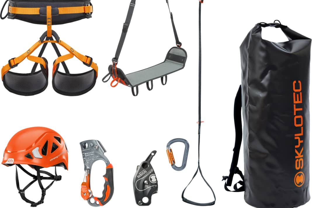 The Access Set Light is designed to save energy and ensure safe access to the mast.