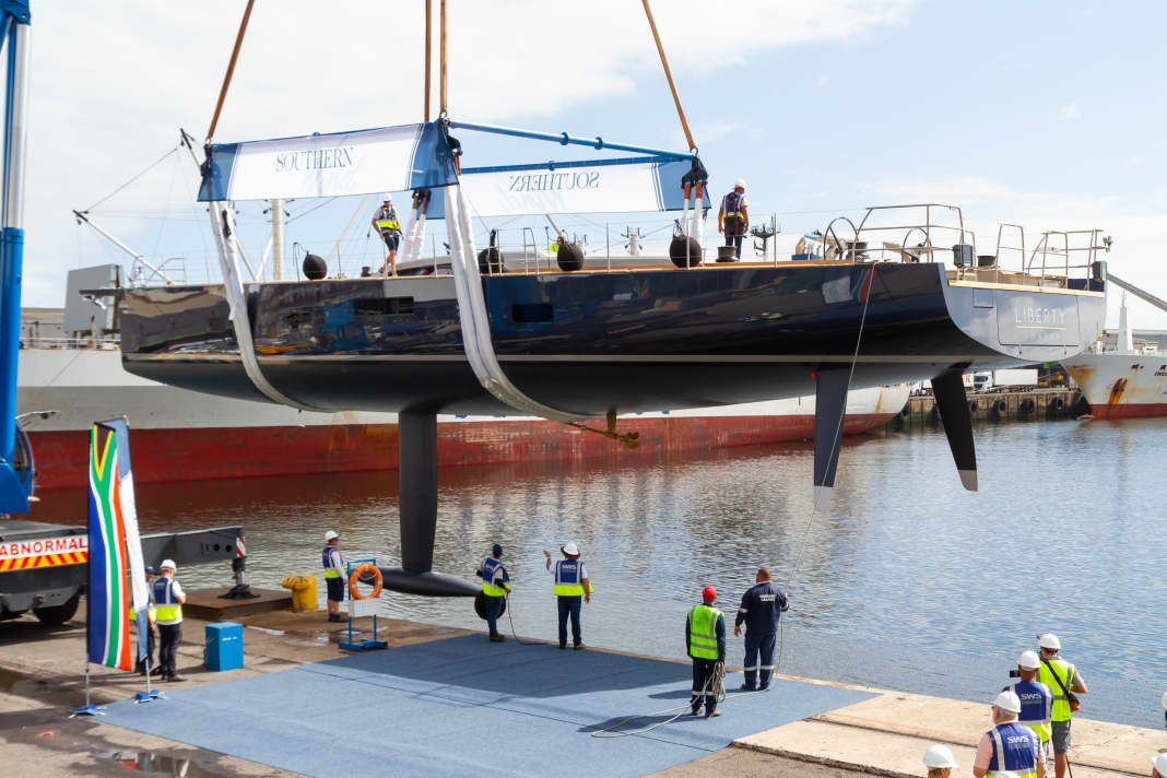 "Liberty" è la quinta unità della mini-serie SW96 di Southern Wind. La costruzione Farr è stata varata a Città del Capo