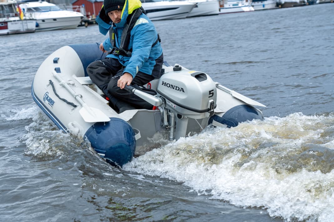 Le Honda BF5D sur le dériveur de test