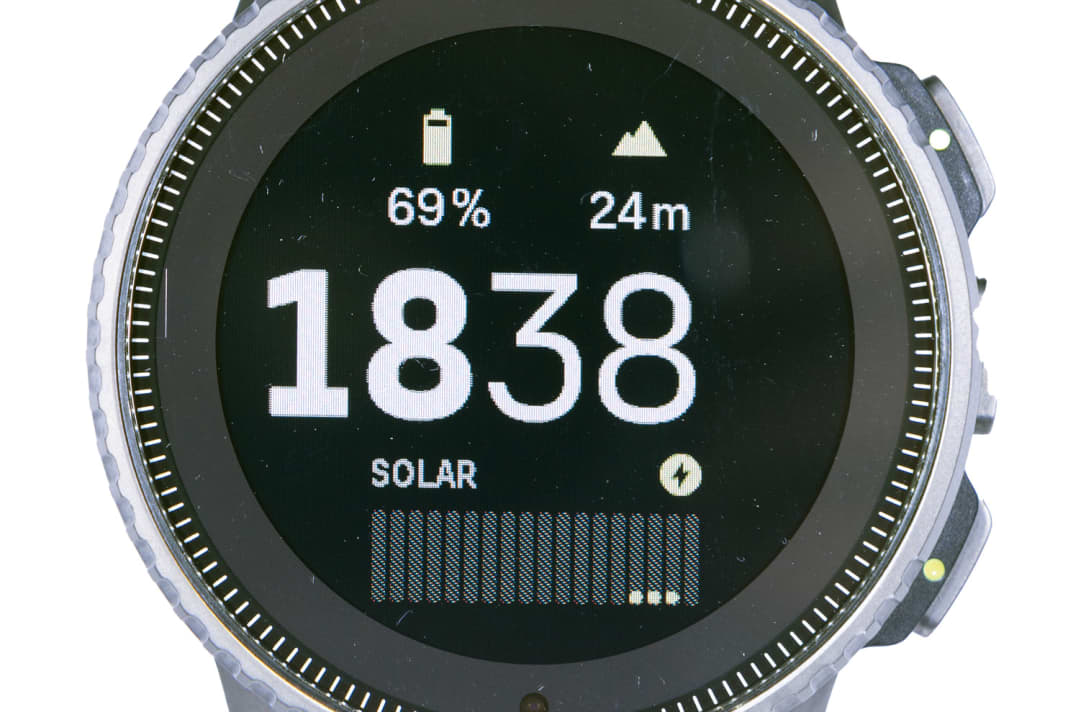 The Suunto Vertical Titanium Solar comes with a wide range of features, but weaknesses in usability