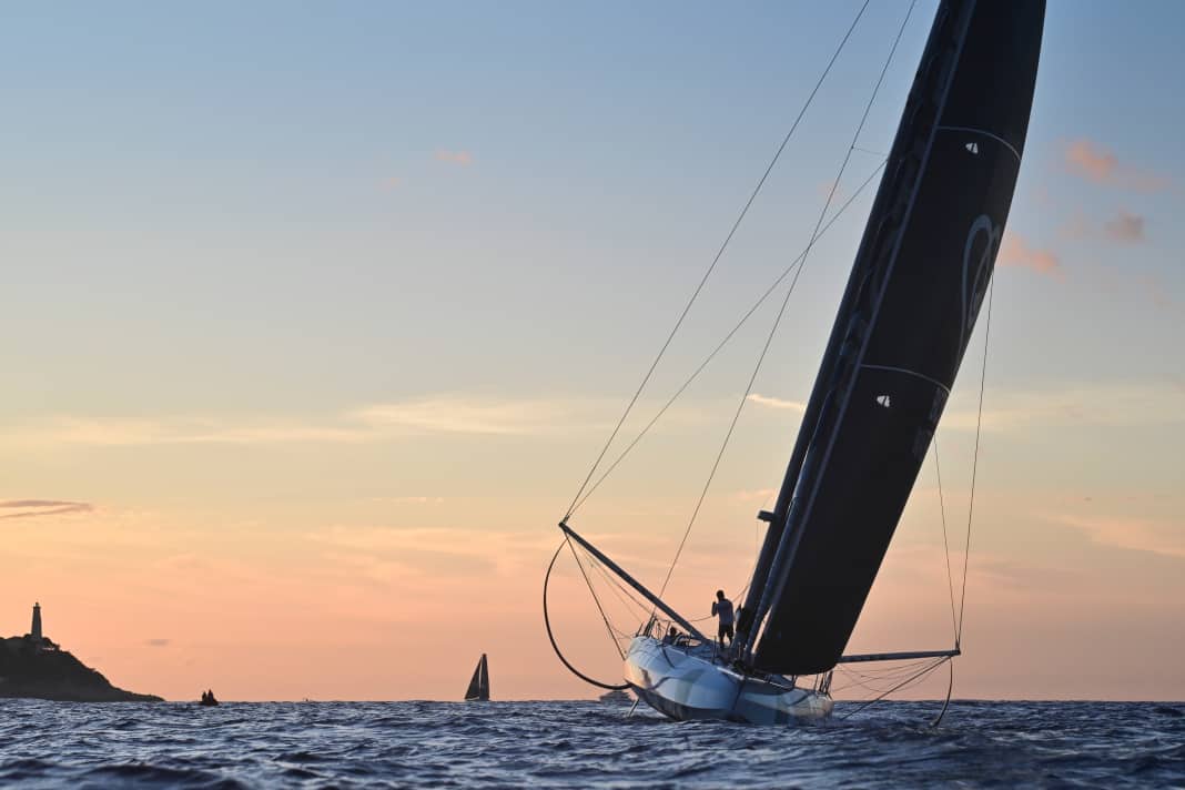 La "Regina del Mediterraneo" nell'Ocean Race Europe: "Biotherm" ha vinto tutte le classifiche fino ad ora e guida la classifica intermedia con grande disinvoltura.