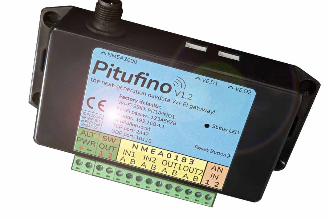 Pitufino is a universal converter for data sets compliant with the NME2000, NMEA0183 and VE.Direct standards.