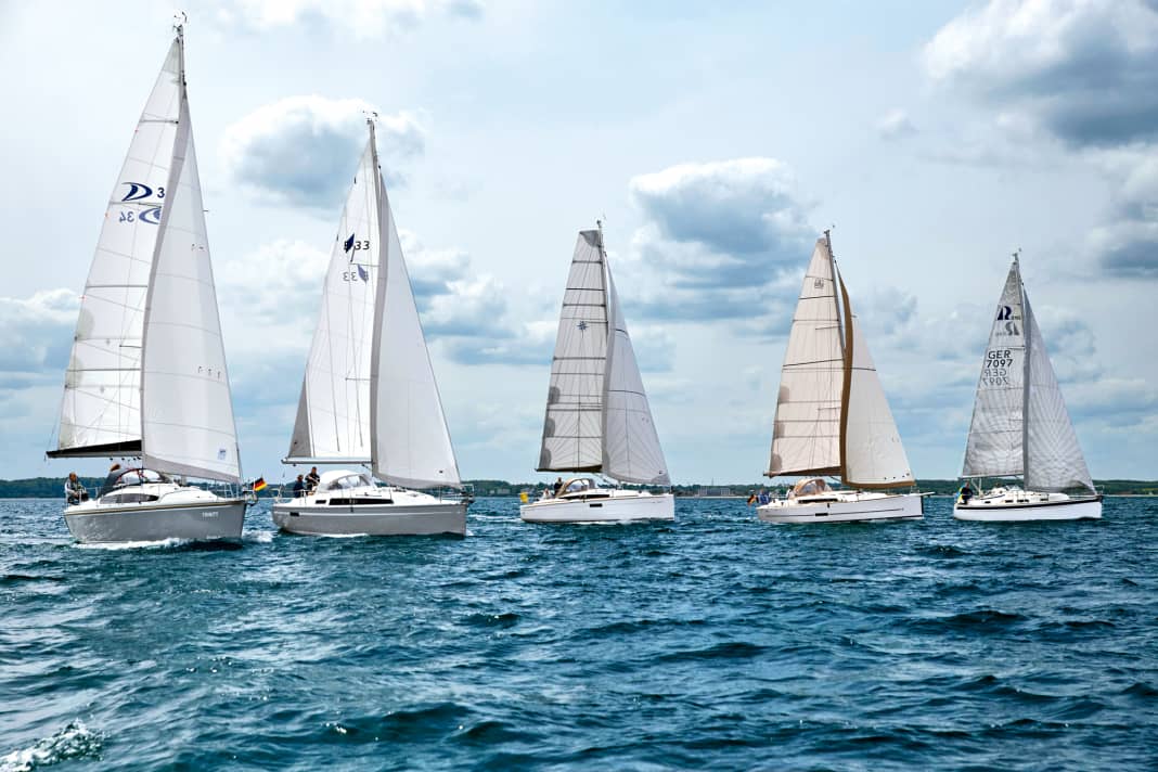 Similar and yet different: Delphia 34, Bavaria Cruiser 33, Jeanneau Sun Odyssey 349, Dufour 350 and Hallberg-Rassy 310 (from left)