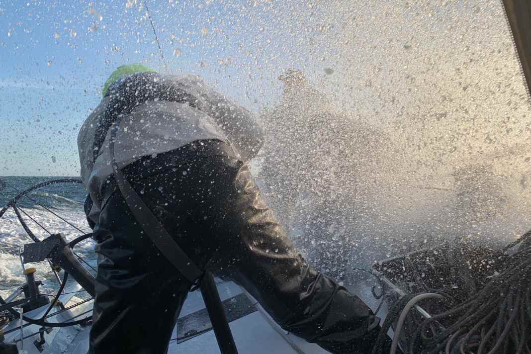 Immagine della cavalcata nel Mar Baltico del vincitore delle Onorificenze di Linea "Rafale"