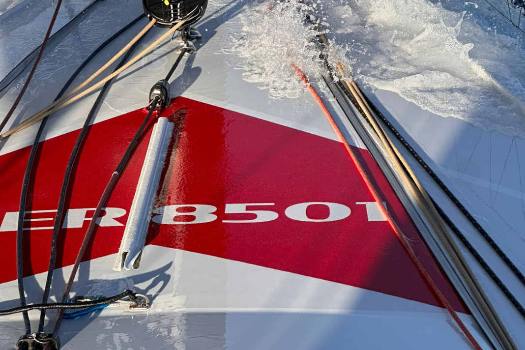 The first yacht to cross the finish line: "Vineta" (sail number GER 8501) took the line honours.