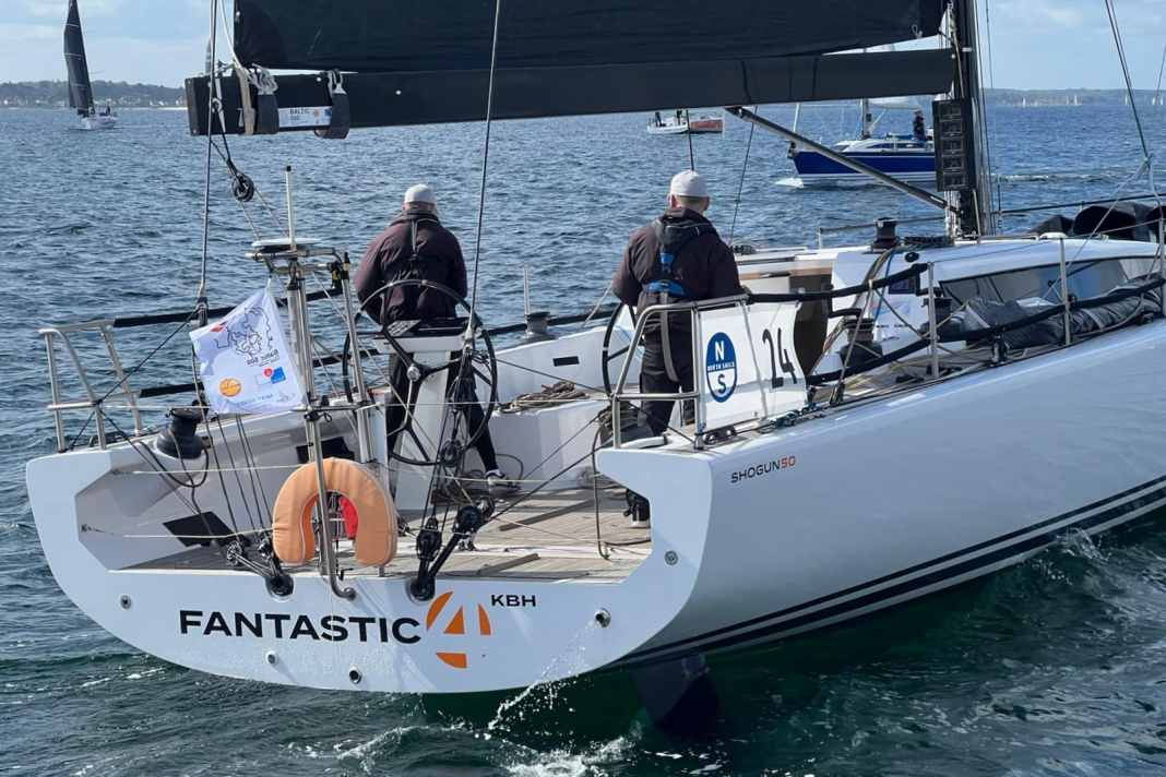 Das längste Boot im Baltic 500 zog am Start zunächst schnell weg: die Shogun 50 "Fantastic 4" mit Peter Bolvig und Jakob van Ohlen.