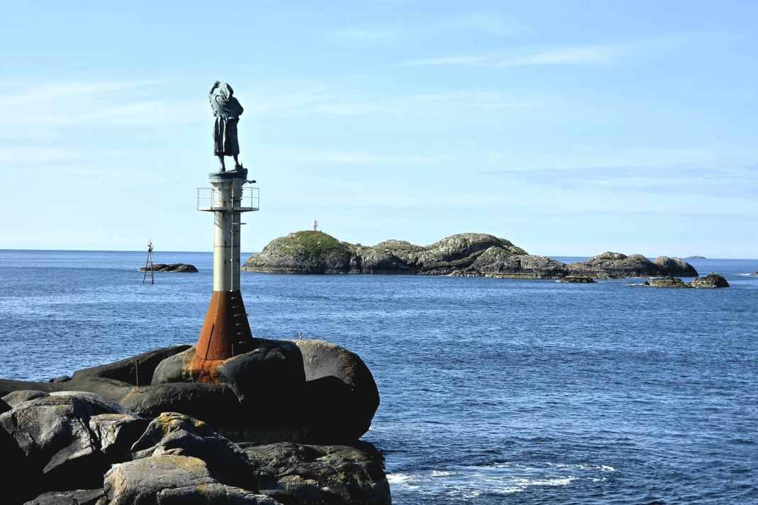 Im schönsten Sonnenschein hatten die Veranstalter die Ziellinie für die letzte Etappe im Race to the Arctic vorbereitet.