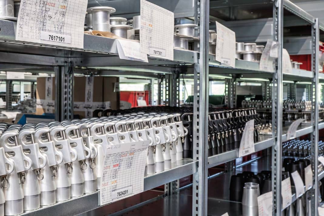 The company's best-known and widely used products include spruce fittings, which have just been modified, as well as cleats, perforated base rails and rail systems