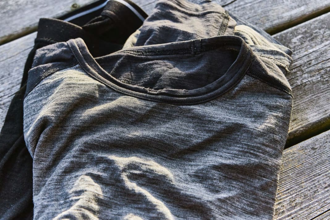Functional underwear: Fitting snugly against the body, the fabric wicks moisture away. On long-haul voyages, the crew can slip into their berths comfortably whilst off watch