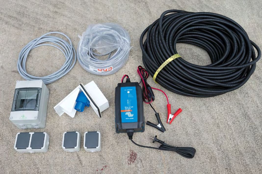 Das Installationsmaterial muss eine VDE-Zulassung haben und sollte über den Elektriker direkt oder in Absprache mit dem Fachmann beschafft werden