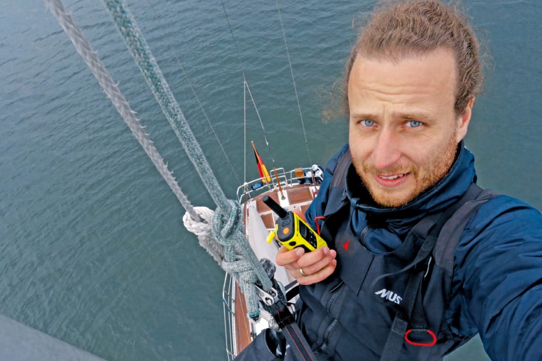 When working in the rig, a walkie-talkie or headset can be very helpful for communication