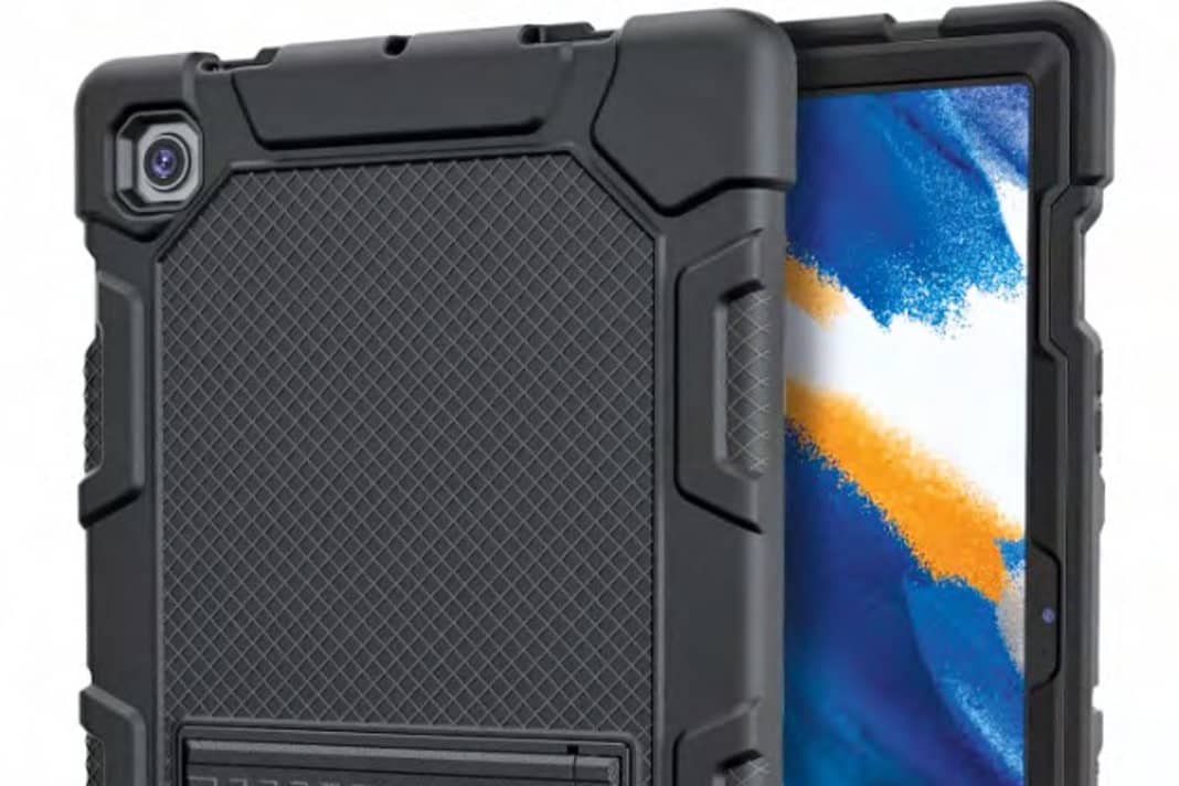 Protective cover against knocks or falling