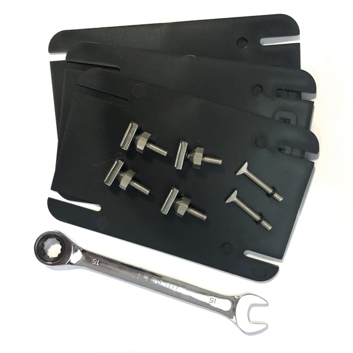 The foil mount trim system set consists of stackable plates, special screws and spanners.