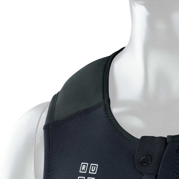 Simply carry the board and foil on your shoulder, which should be much more relaxed with the Rush Vest